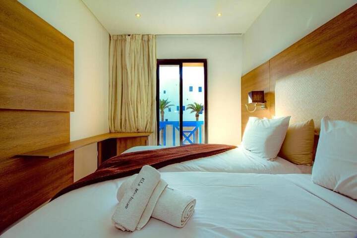 Room 17 of 42