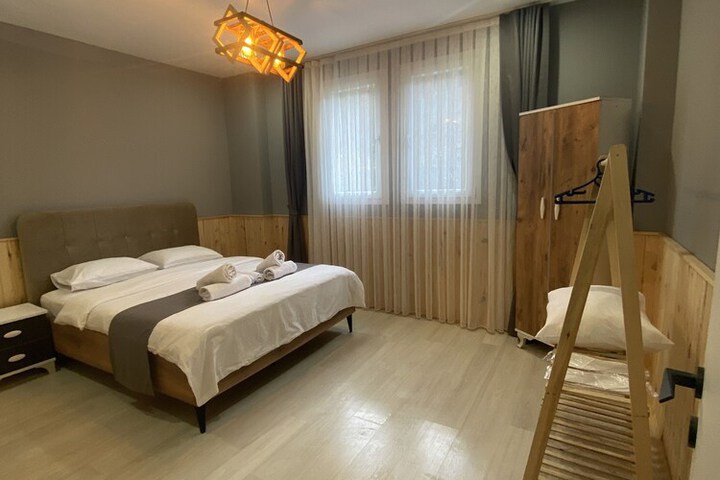 Room 4 of 21