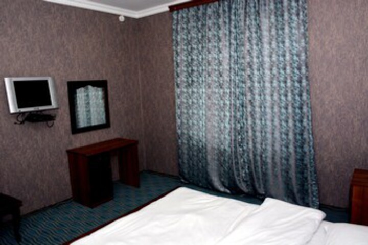Room 85 of 90