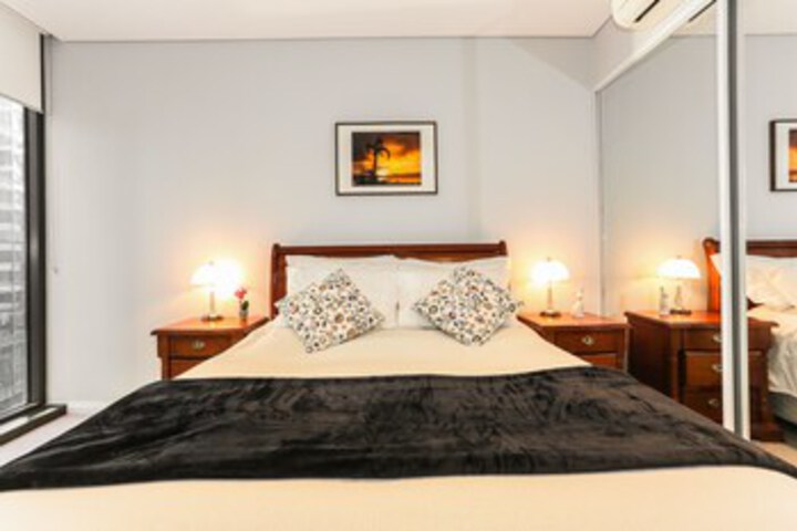 Room 6 of 22
