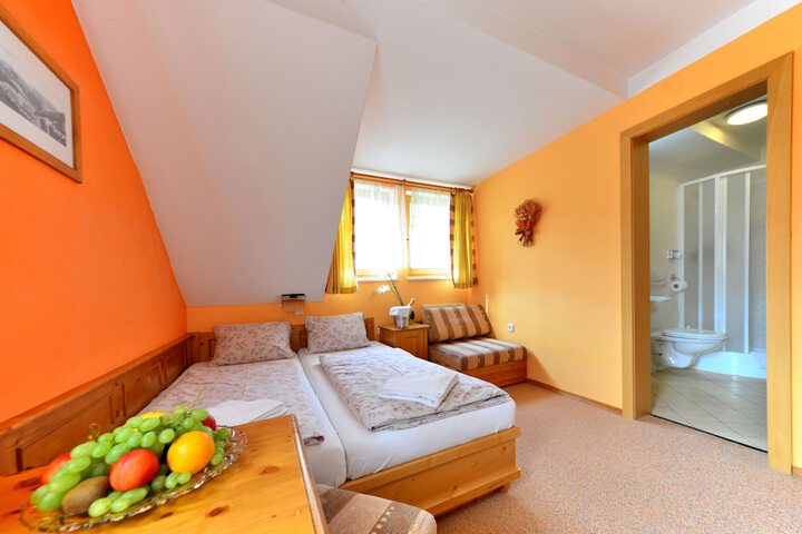 Room 3 of 29