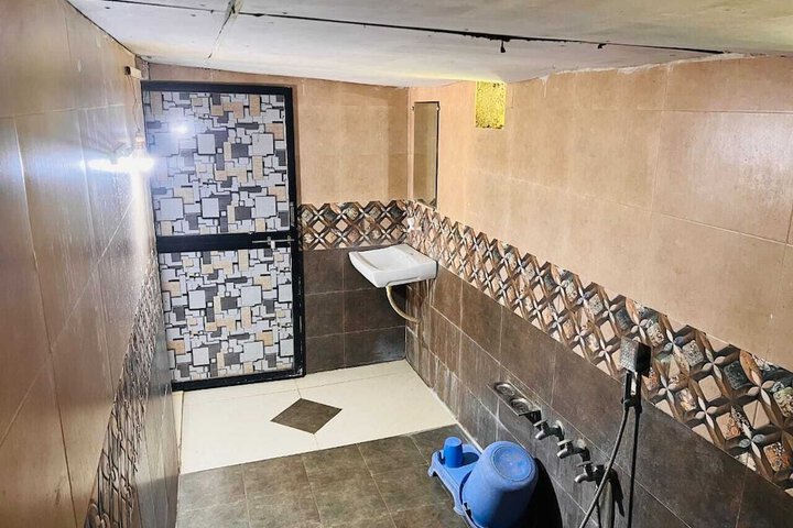 Room 18 of 26