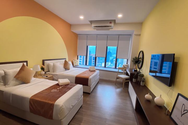 Room 50 of 73