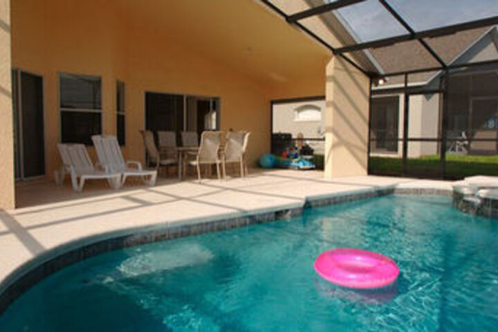 Pool 6 of 7