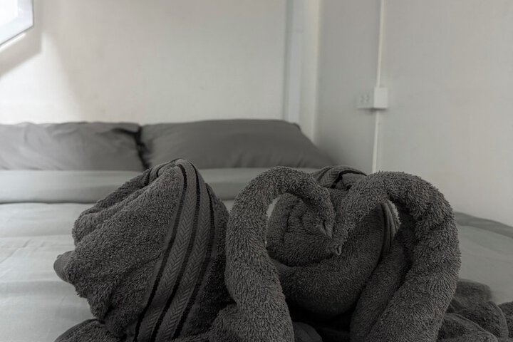 Room 3 of 56