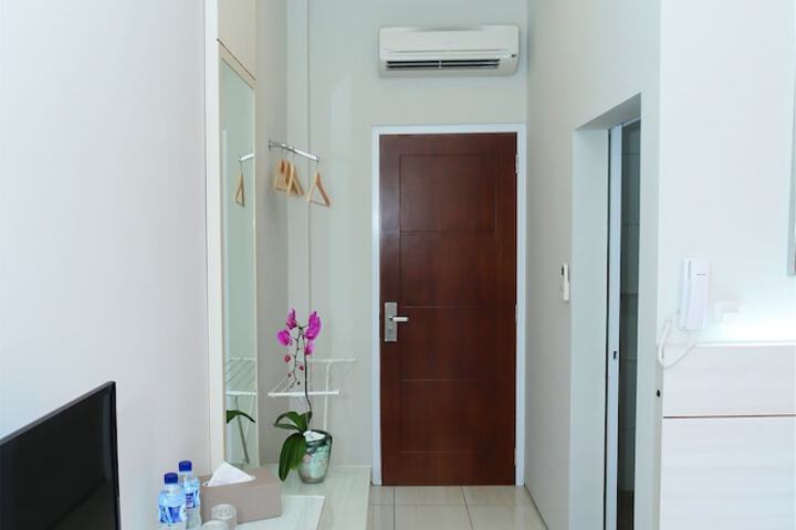Room 19 of 31