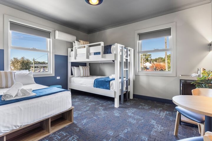 Room 13 of 47