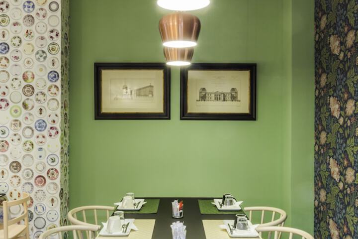 Breakfast area