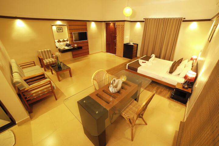Room 6 of 62
