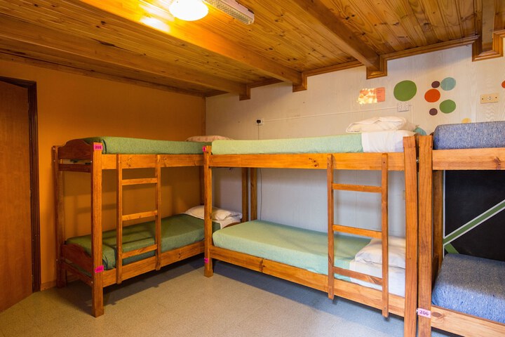 Room 6 of 26