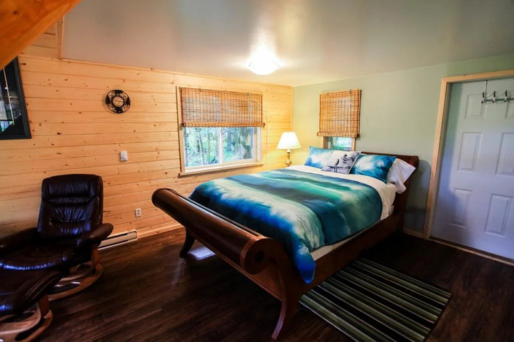 Photo of Bella Coola Grizzly Tours Inc.