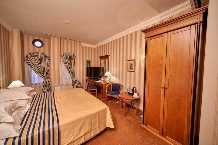 Room 20 of 57
