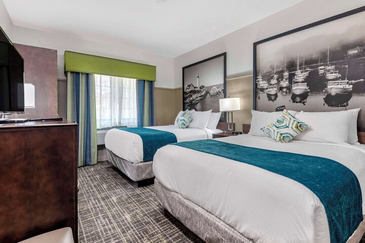 2 Queen Beds (3 of 11)
