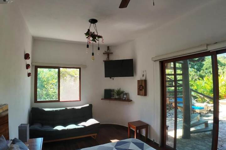 Room 32 of 62