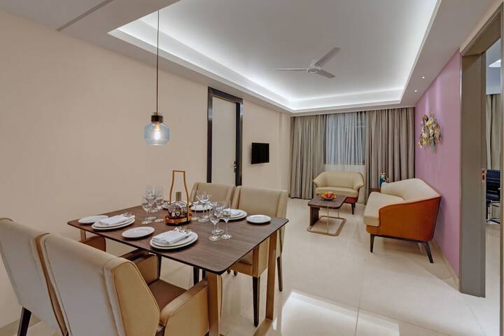 Room 5 of 31