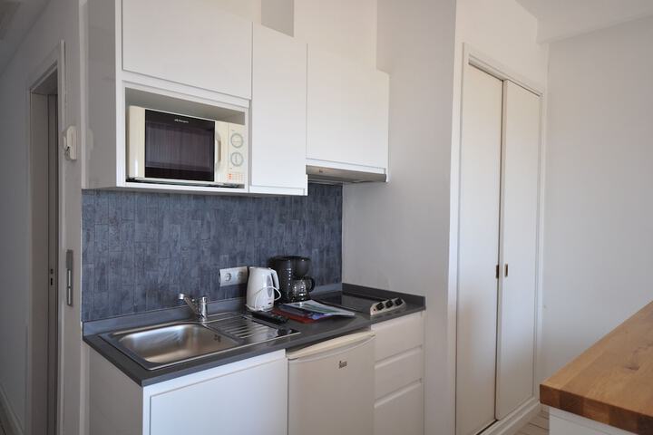 Private kitchenette