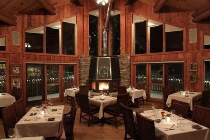 Dining 6 of 7