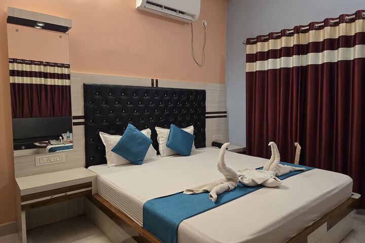 Room 12 of 60