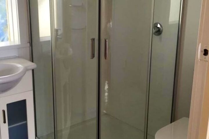 Room 12 of 24