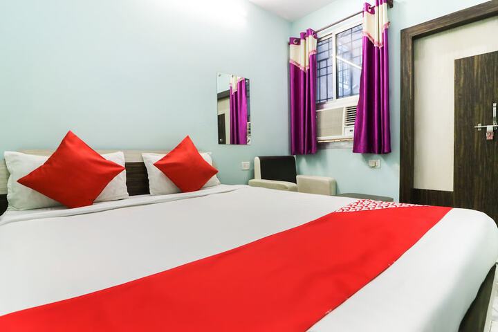 Room 10 of 22