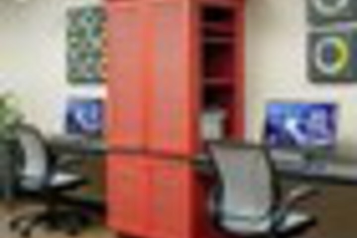Business Center 95 of 108
