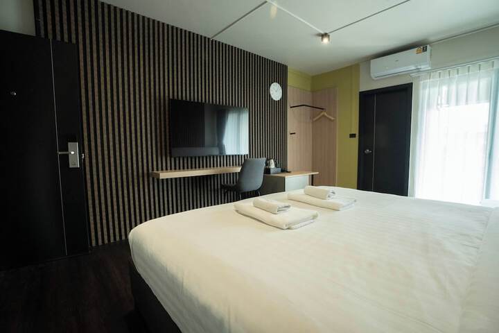 Room 18 of 96