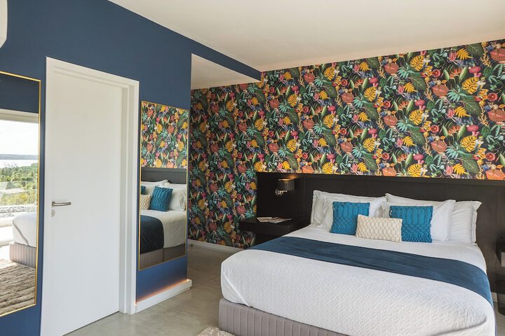 Room 29 of 69