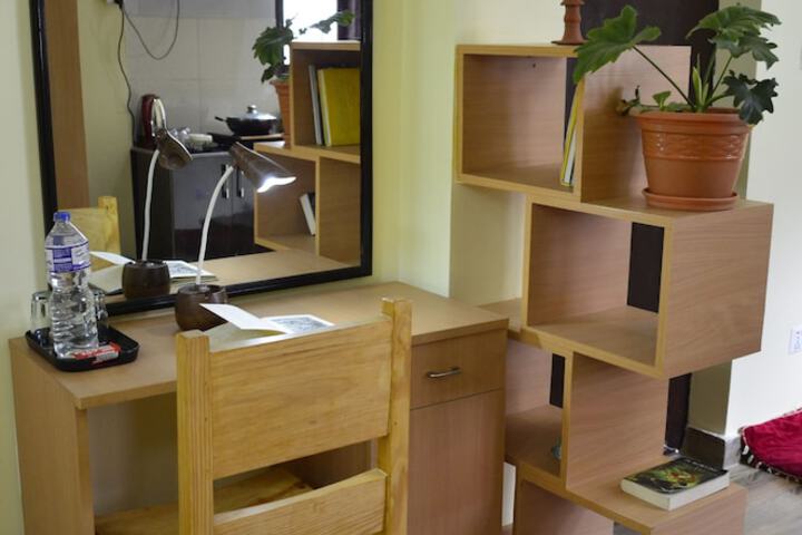 Room 25 of 48
