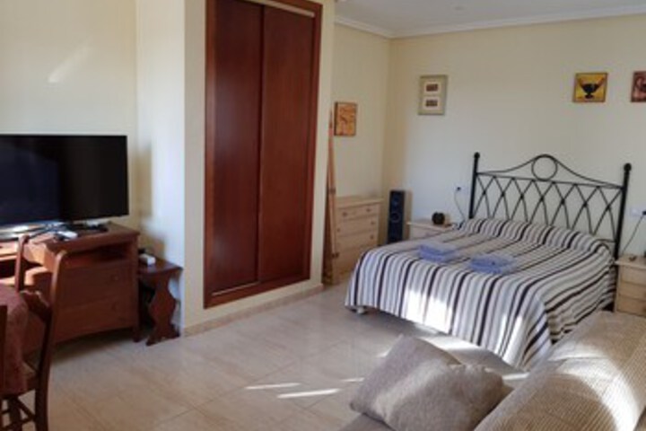 Room 22 of 27