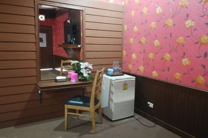 Room amenity