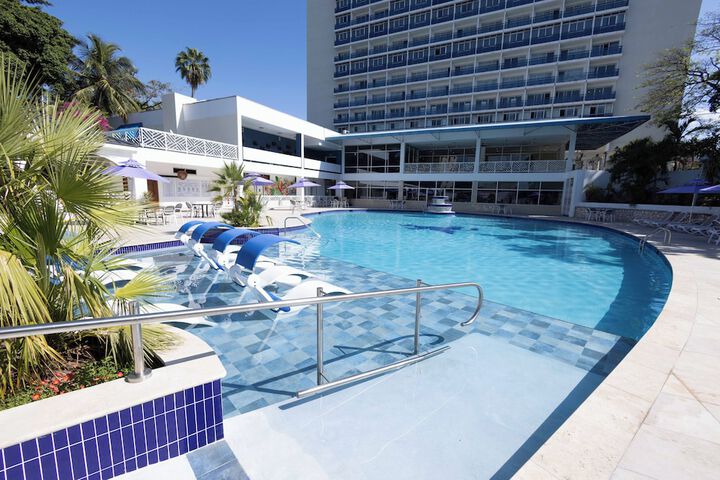 Pools & Facilities