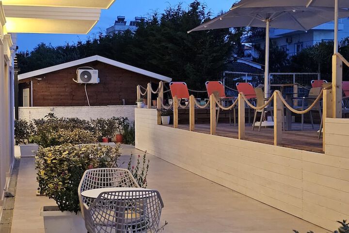 Terrace/Patio 38 of 61