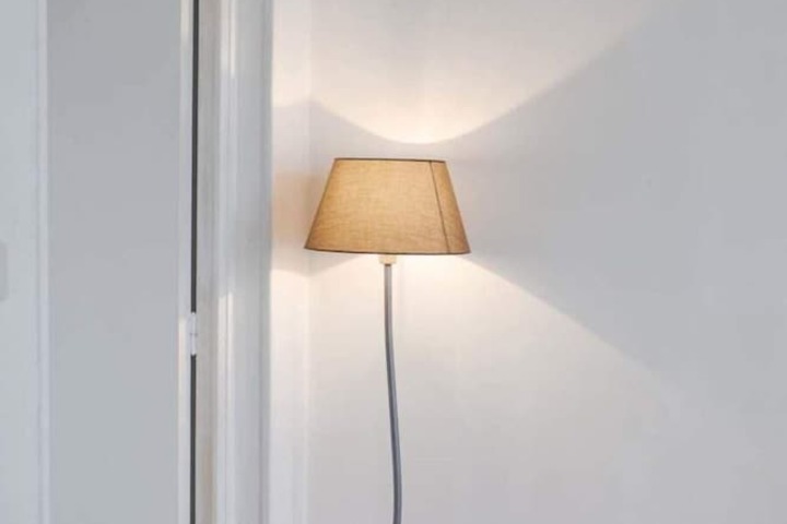 Room 28 of 74