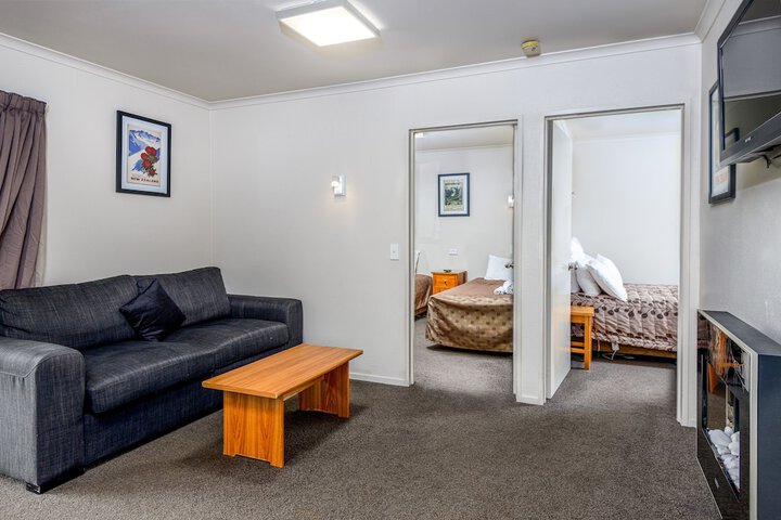 Room 127 of 188
