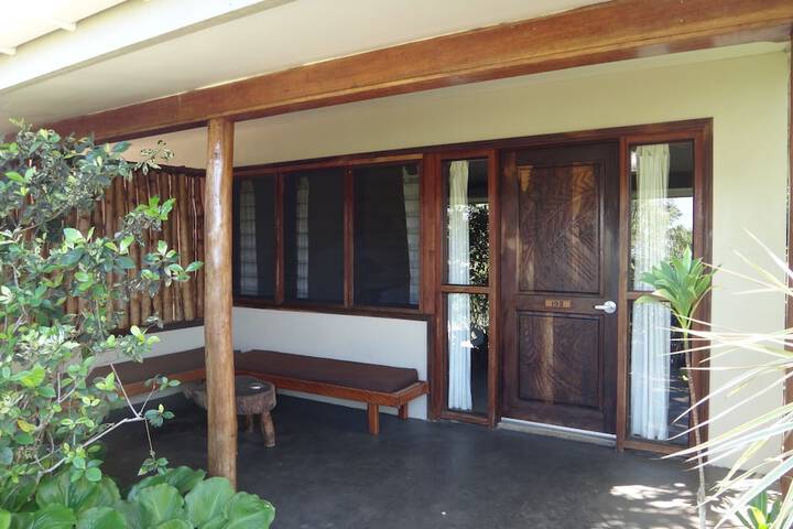 Room 4 of 48