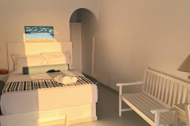 Room 8 of 50