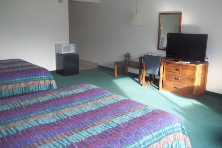 Room 6 of 34