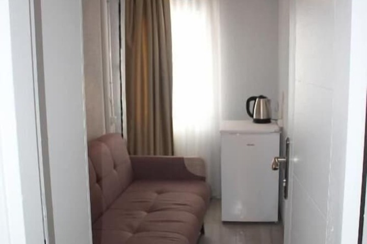 Room 15 of 20