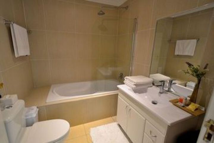 Room 3 of 35