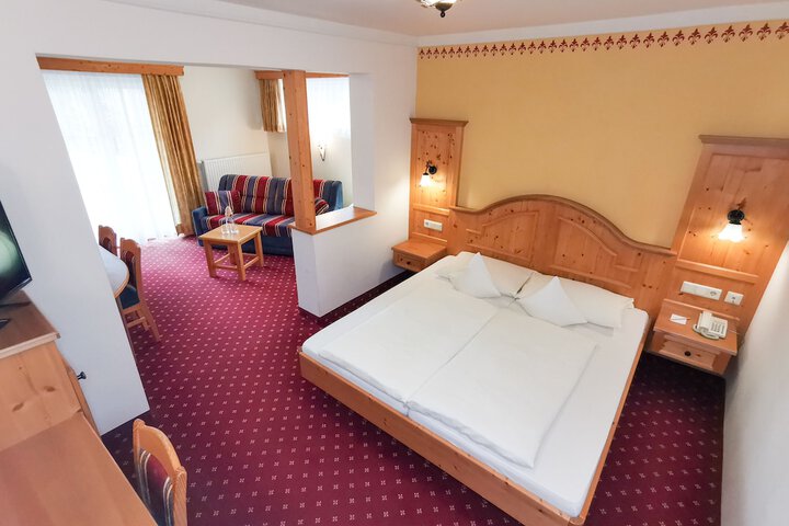 Room 18 of 46