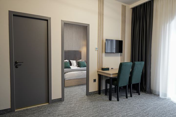 Room 22 of 209