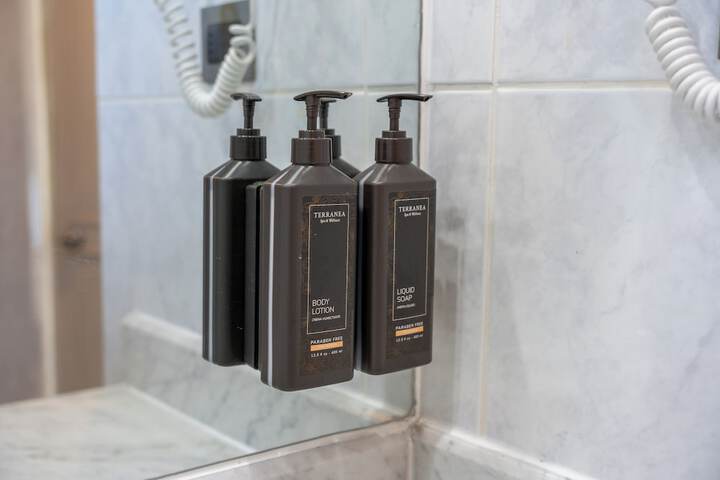 Clean Restrooms