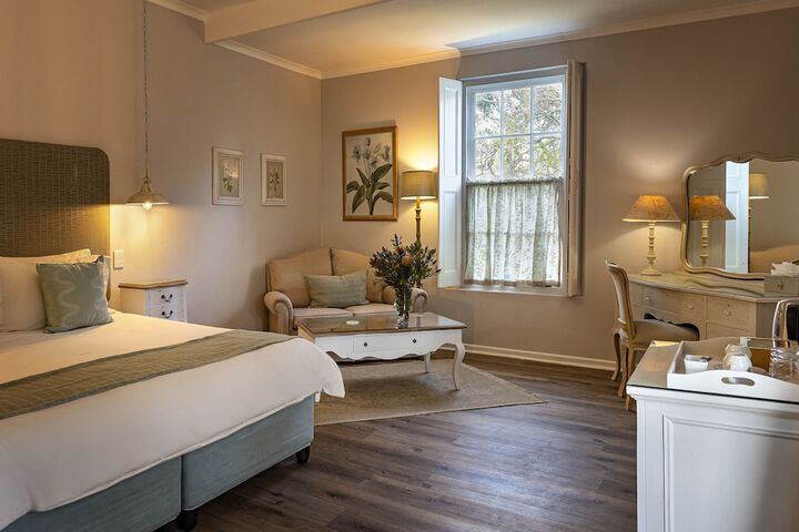 Room 10 of 43