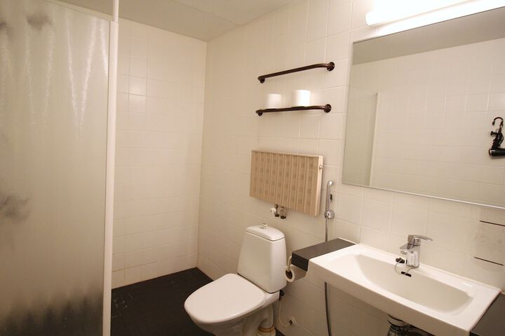 Bath Interior