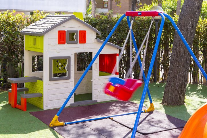 Children's play area - outdoor
