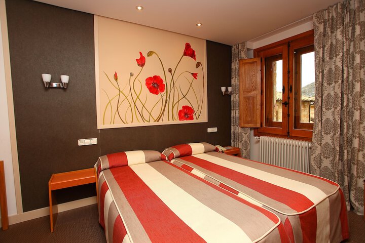 Room 15 of 51