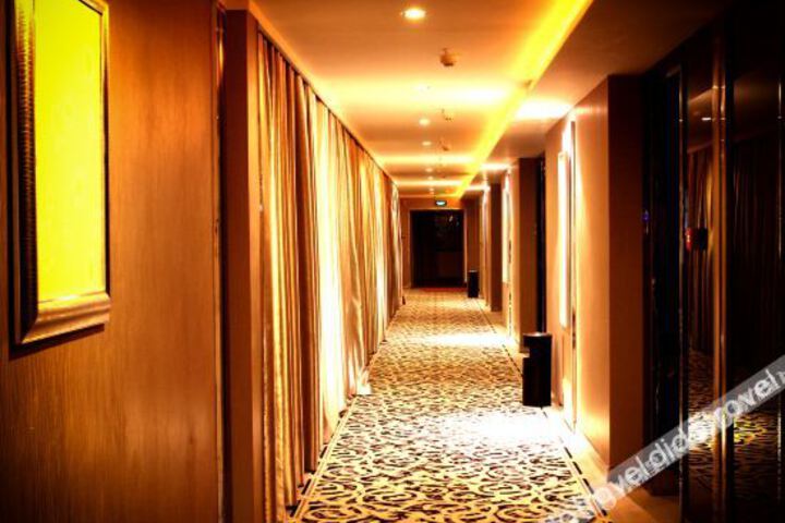Hotel Interior 11 of 17