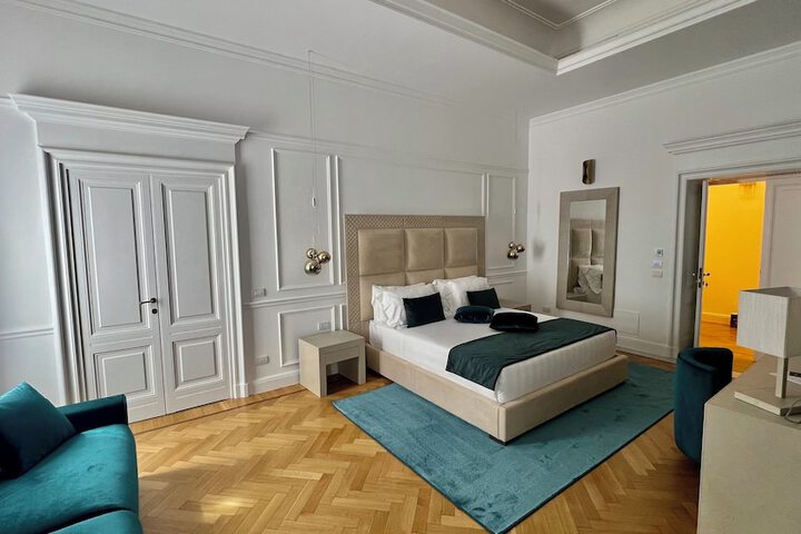 Room 27 of 59