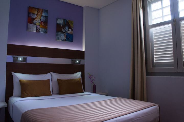 Room 22 of 56