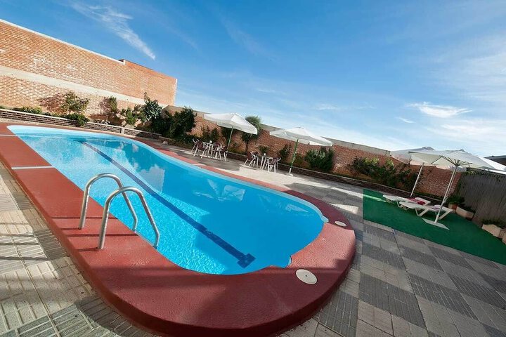 Hotel Pool